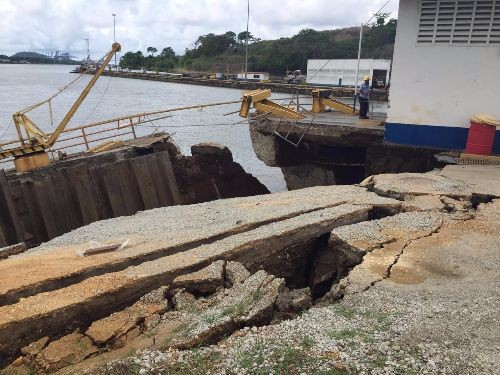 La ACP inicia plan de reparación en la esclusa de Miraflores.