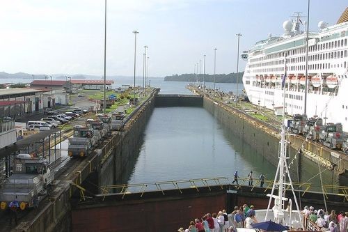Canal de Panamá entre retos.