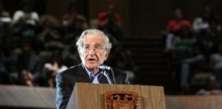 El miedo y la desesperanza impulsan a Trump: Chomsky