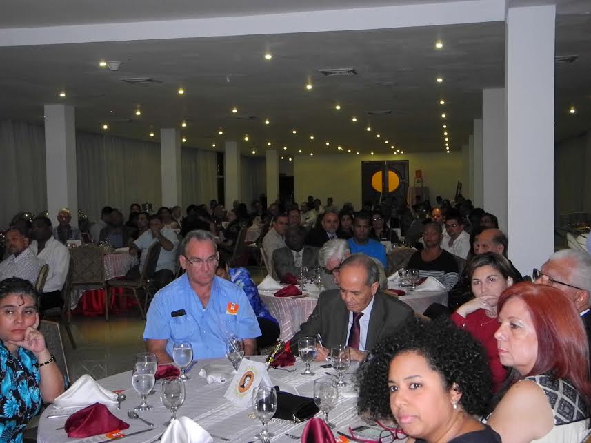 Cena conmemorativa 40 aniversario de Bayano (Foto Bayano)