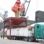 El gobierno le roba el plato de arroz al pueblo