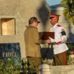 Fidel para siempre junto a Martí