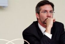 Peña Nieto ayudó a Trump a ganar la presidencia, no Rusia: John Ackerman