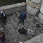 Abren fuego cerca del Parlamento británico y dejan múltiples heridos