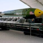 EE.UU lanza en Afganistán la bomba no nuclear más potente que posee