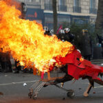 Francia: Violenta represión contra manifestación