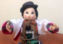 Bolivia lanza robot para revitalizar lengua indígena aimara