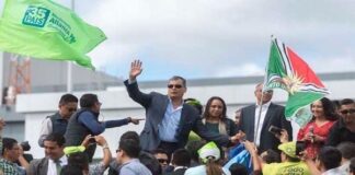 Rafael Correa se despide de Ecuador y pide cuidar la Revolución