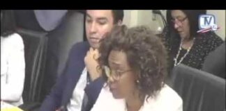 Doña Epsy, ¿Tiene usted experiencia diplomática?