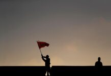 La guerra de las banderas en Panamá