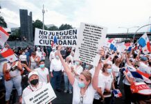 El pueblo panameño sin autoridades que lo defiendan
