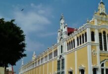 Entregan en Panamá documentos históricos sobre Simón Bolívar