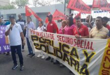 Trabajadores panameños defenderán en las calles nueva ley de seguro