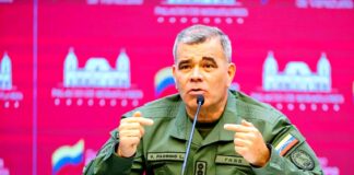 G/J Vladimir Padrino: Colombia cuenta con los militares venezolanos