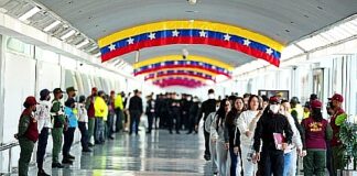 Plan vuelta a la patria arribó a Venezuela con 298 repatriados desde Texas, EEUU