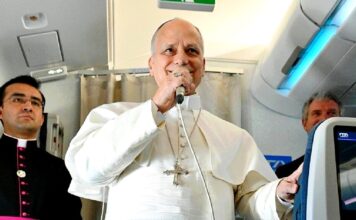 Papa León XIV rechazó críticas de Trump y reafirmó llamado a la paz