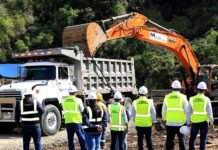 La mano de obra foránea que patea la paila a los panameños