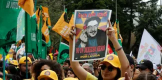 Colombia: mientras De la Espriella destila misoginia, los feminismos apoyan a Cepeda