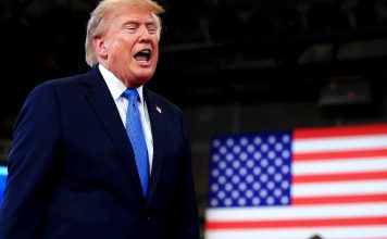 Trump arremete nuevamente contra la libertad de prensa en EE.UU.