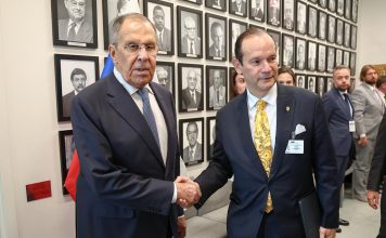 Panamá y Rusia abordan agenda bilateral, asuntos consulares y libertad de navegación